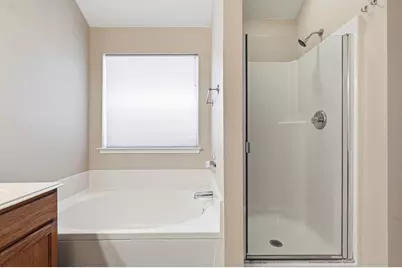 915 Hidden Oaks Drive, Burleson, TX 76028 - Photo 30