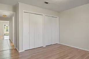 3718 W Rochelle Rd, Irving, TX 75062 - Photo 24