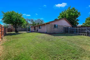 801 Meadowlark Dr, Lewisville, TX 75067 - Photo 24