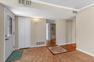 801 Meadowlark Dr, Lewisville, TX 75067 - Photo 6