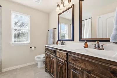 1300 Shards Court, Corinth, TX 76210 - Photo 24