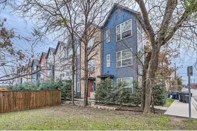 301 E Lamar Street #14, McKinney, TX 75069 - Photo 2