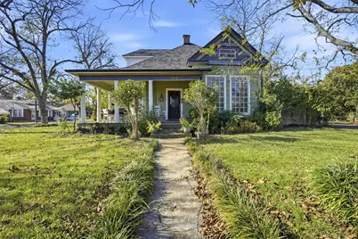 114 S Field Street, Cleburne, TX 76033 - Photo 1