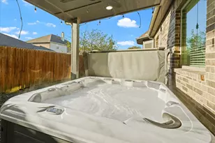 5852 Tory Dr, Grand Prairie, TX 75052 - Photo 26