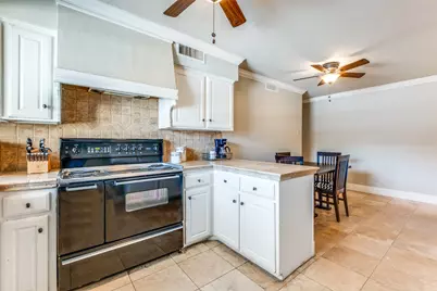 6353 Diamond Head Circle #D, Dallas, TX 75225 - Photo 12