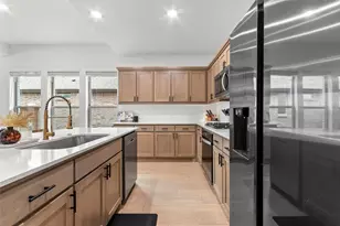 814 Chinati St, Princeton, TX 75407 - Photo 10