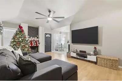 713 Crestview Drive, Burleson, TX 76028 - Photo 6