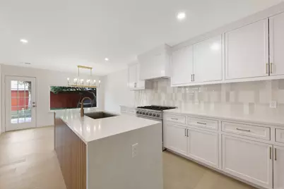 2707 Quail Ridge Drive, Carrollton, TX 75006 - Photo 10