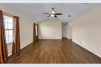 204 Wildcat Drive, Waco, TX 76705 - Photo 8