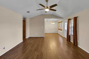 204 Wildcat Dr, Waco, TX 76705 - Photo 6