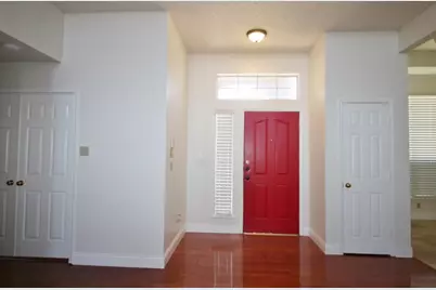 517 Tate Drive, DeSoto, TX 75115 - Photo 2