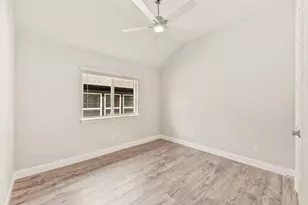 14546 Jemison St, Pilot Point, TX 75009 - Photo 8
