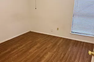 5728 Cancun Dr, North Richland Hills, TX 76180 - Photo 14