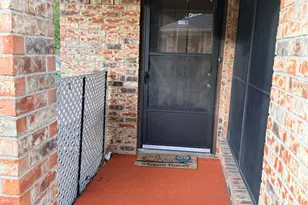 5728 Cancun Dr, North Richland Hills, TX 76180 - Photo 2