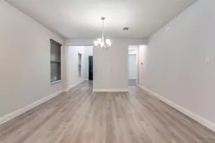 1515 Jackson St, Carrollton, TX 75006 - Photo 6