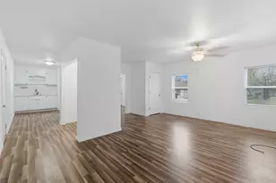 613 W Murray St, Denison, TX 75020 - Photo 2