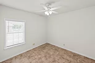 195 Ashland Dr, Woodway, TX 76712 - Photo 14