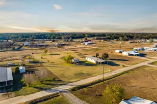 184 Private Rd 36194, Sumner, TX 75486 - Photo 30