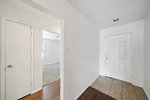 1429 Royal Meadows Tr, Fort Worth, TX 76140 - Photo 2