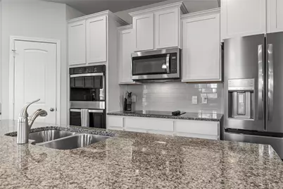 10761 Chesson Flats Drive, Waco, TX 76708 - Photo 12