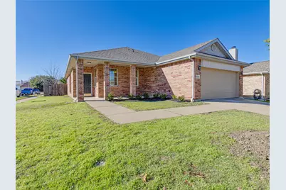 8701 Gaines Drive, Fort Worth, TX 76244 - Photo 2