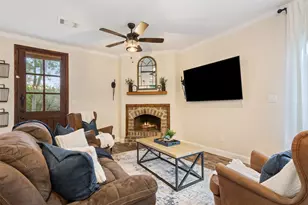 566 Benevolence Way, China Spring, TX 76633 - Photo 10