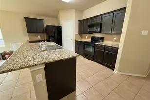 8217 Spotted Doe Dr, Fort Worth, TX 76179 - Photo 10