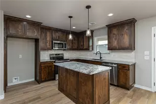 232 Prairie St, Jacksboro, TX 76458 - Photo 10