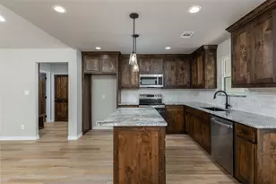 232 Prairie St, Jacksboro, TX 76458 - Photo 14