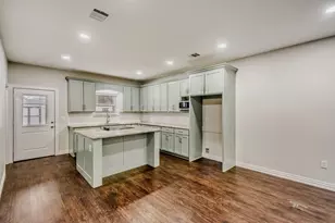 713 S Willomet Ave, Dallas, TX 75208 - Photo 12