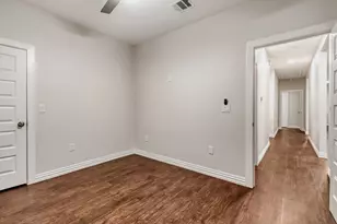 713 S Willomet Ave, Dallas, TX 75208 - Photo 14