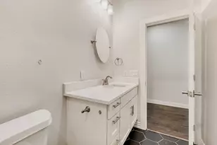 713 S Willomet Ave, Dallas, TX 75208 - Photo 24