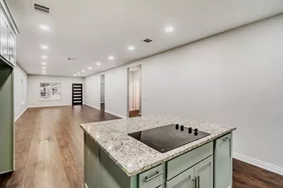 713 S Willomet Avenue, Dallas, TX 75208 - Photo 12