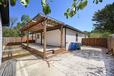 713 S Willomet Avenue, Dallas, TX 75208 - Photo 32