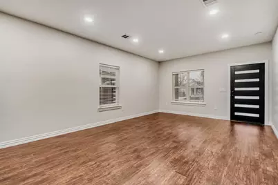 713 S Willomet Avenue, Dallas, TX 75208 - Photo 10