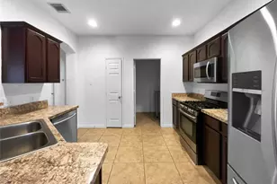 1701 Jasmine Tr, Savannah, TX 76227 - Photo 4