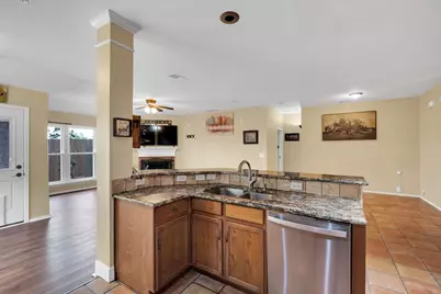 10620 Donnis Drive, Fort Worth, TX 76244 - Photo 8