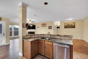 10620 Donnis Dr, Fort Worth, TX 76244 - Photo 10