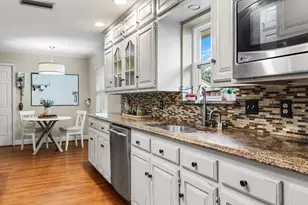 9623 Broken Bow Rd, Dallas, TX 75238 - Photo 14