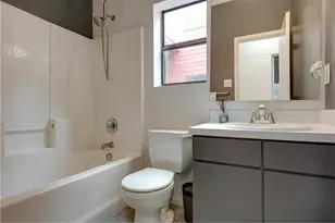 1727 N Fitzhugh Ave, Dallas, TX 75204 - Photo 20