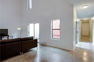 1727 N Fitzhugh Ave, Dallas, TX 75204 - Photo 6