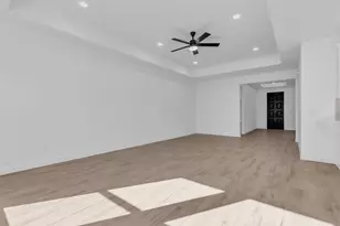 6210 Mesquite Tree St, Alvarado, TX 76009 - Photo 4