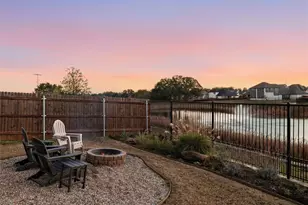 2605 Geer Ln, Mansfield, TX 76063 - Photo 4