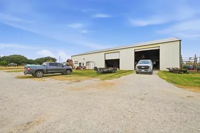 9510 Swafford Road, Justin, TX 76247 - Photo 18