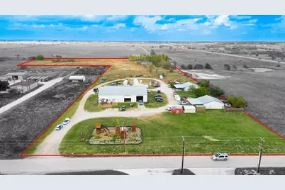 9510 Swafford Road, Justin, TX 76247 - Photo 2