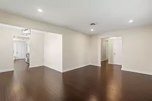 6706 Kingsbury Dr, Dallas, TX 75231 - Photo 8