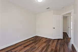 514 Fort Worth St, Mansfield, TX 76063 - Photo 14