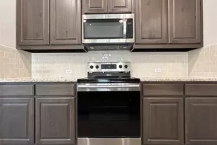 505 Reatta Dr, Justin, TX 76247 - Photo 8