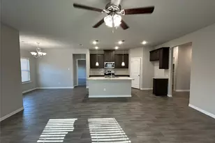 505 Reatta Dr, Justin, TX 76247 - Photo 6