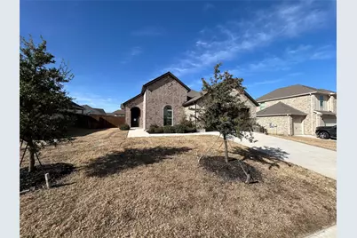 505 Reatta Drive, Justin, TX 76247 - Photo 2
